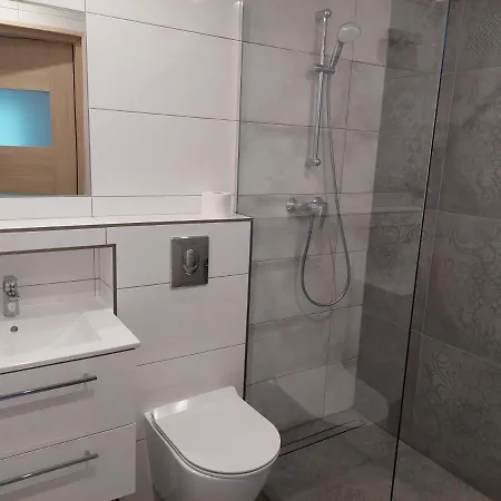 Vakantiehuis Bursztynowo Z Saunami I Jakuzzi