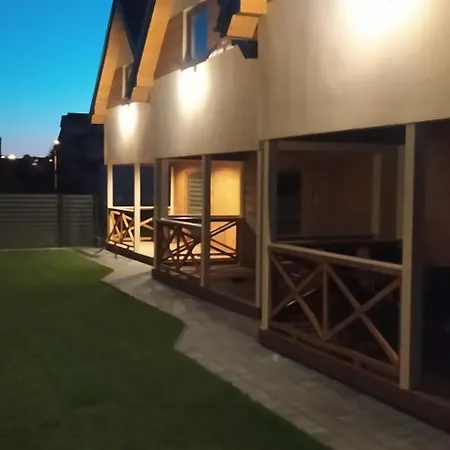 بيت للعطل Bursztynowo Z Saunami I Jakuzzi