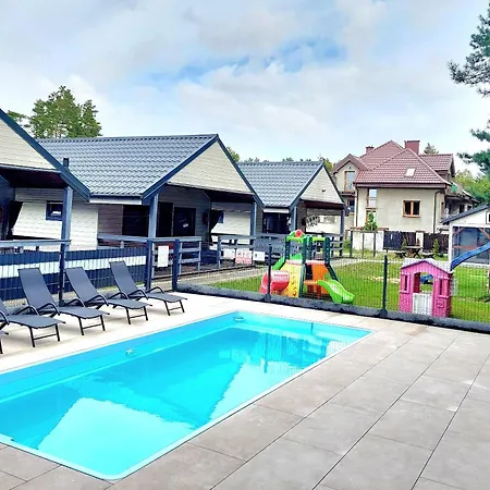 Bursztynowo Z Saunami I Jakuzzi * 奥斯特罗沃