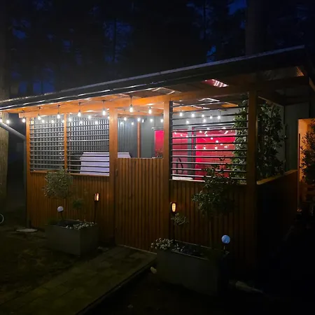 Bursztynowo Z Saunami I Jakuzzi * Ostrowo (Puck)