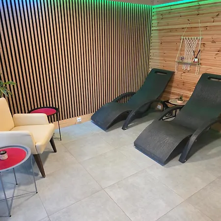 Bursztynowo Z Saunami I Jakuzzi * Ostrowo (Puck)