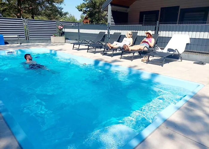 Bursztynowo Z Saunami I Jakuzzi Prázdninový dům